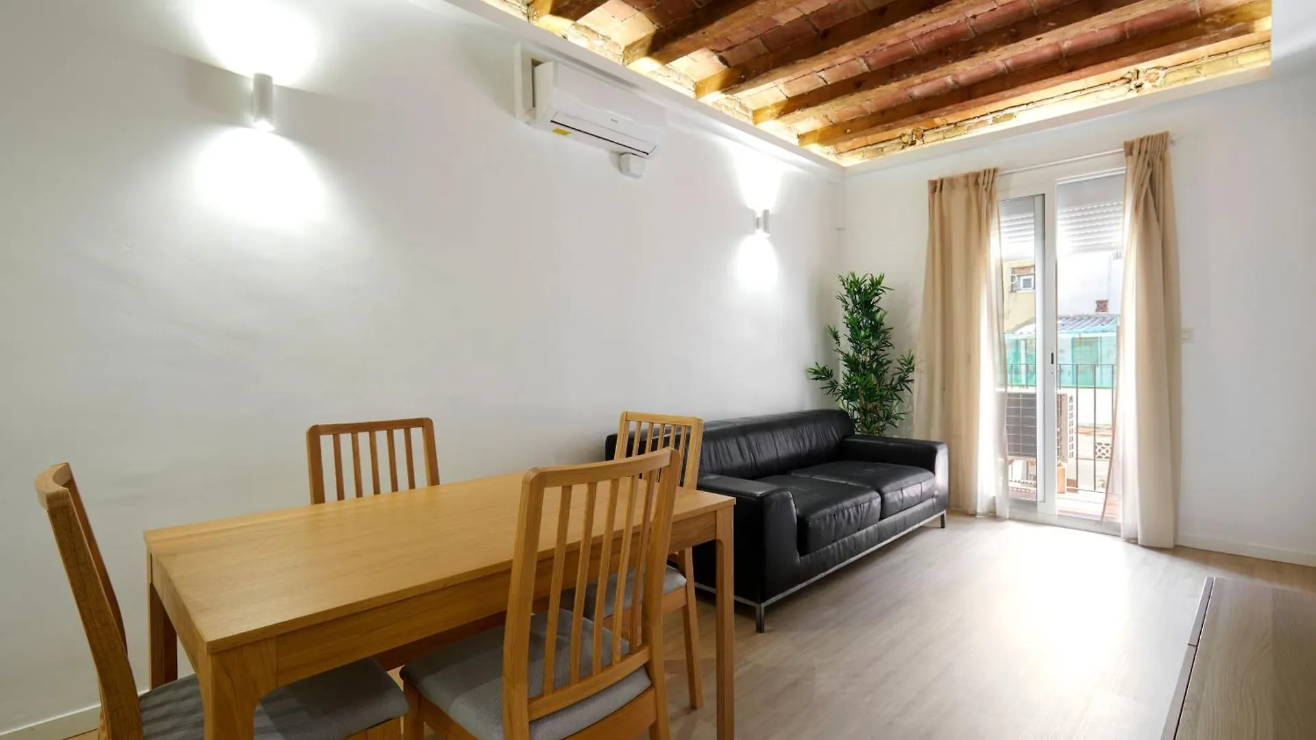 Stylish Typical Bcn Flat Lägenhet Barcelona Spanien