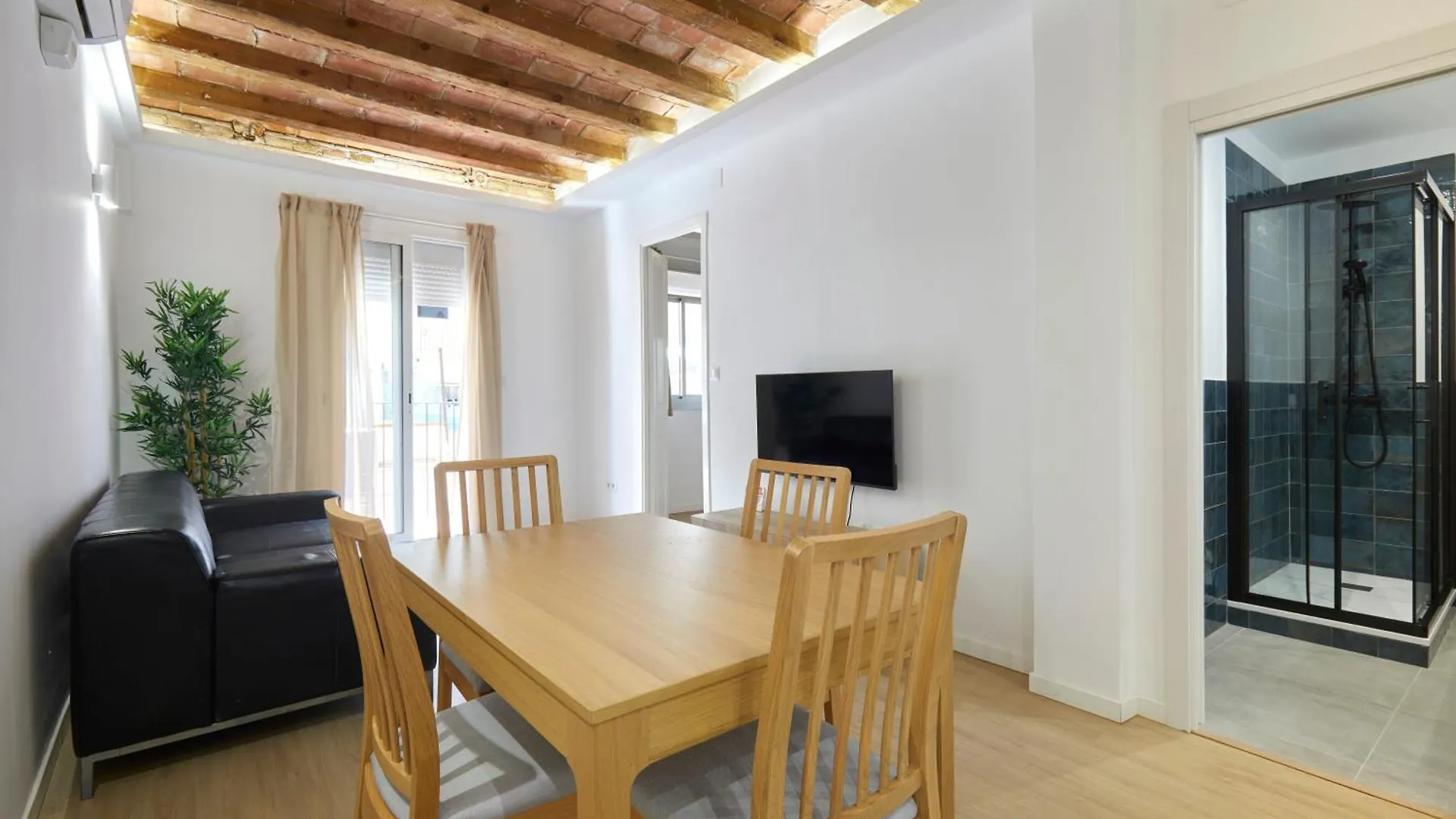 Stylish Typical Bcn Flat Lägenhet Barcelona
